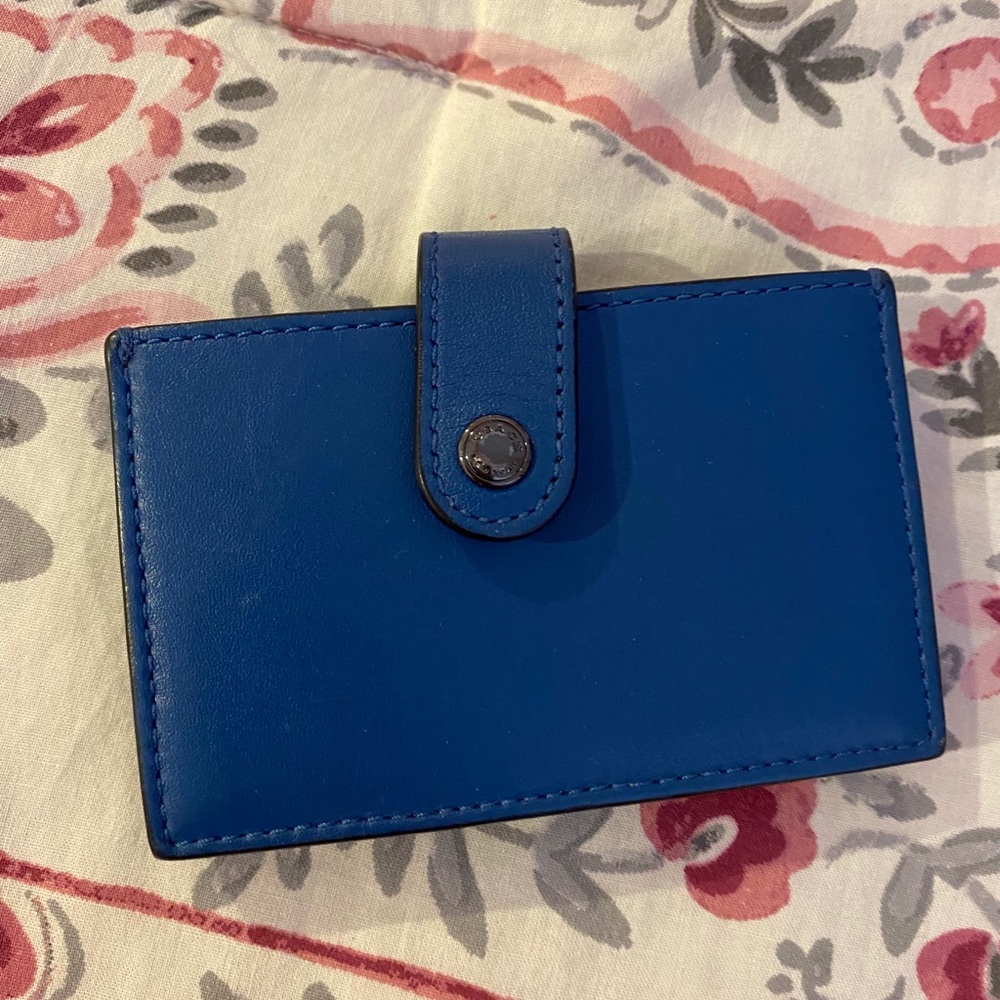 Vintage Coach accordion wallet!